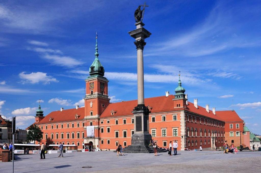Castle Square Z Widokiem Na Plac Zamkowy I Zamek Królewski Apartament Warszawa