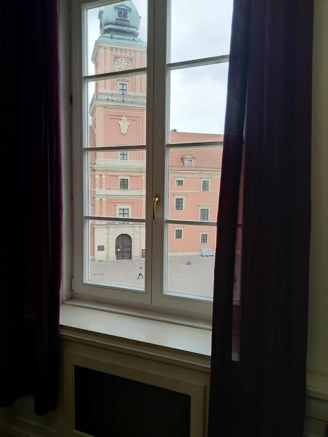 Castle Square Z Widokiem Na Plac Zamkowy I Zamek Królewski Apartament Warszawa